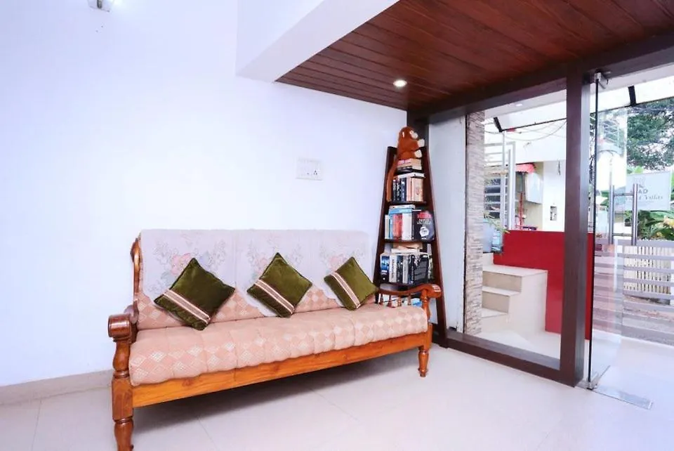*** Hotel Swapnatheeram Beach Resort Kovalam India